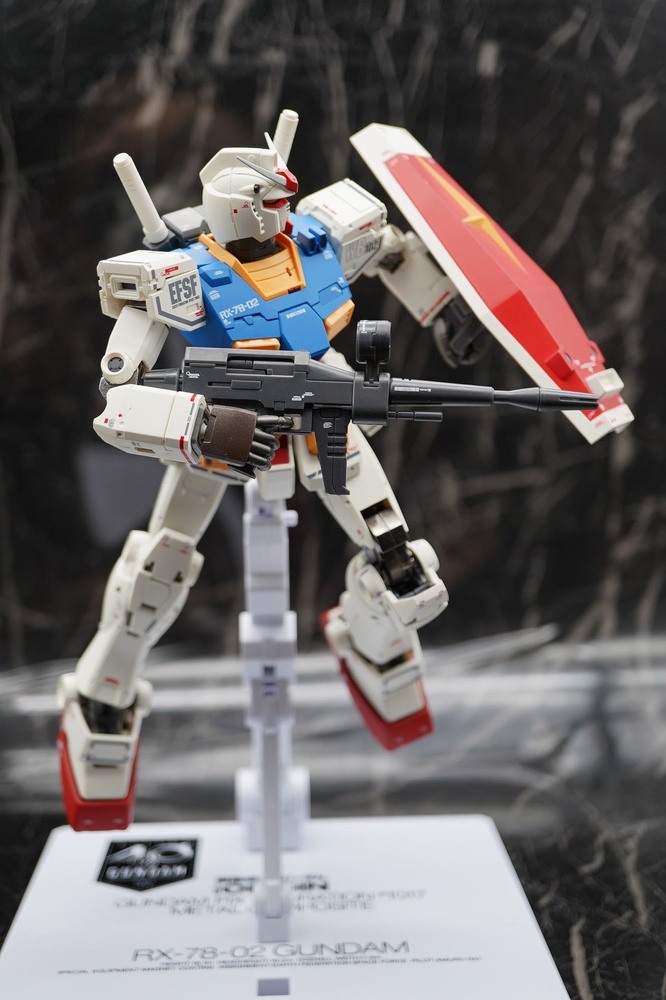 Gundam Fix Figuration Metal Composite ガンダム 40周年記念ver フィギュアヲタ最前線