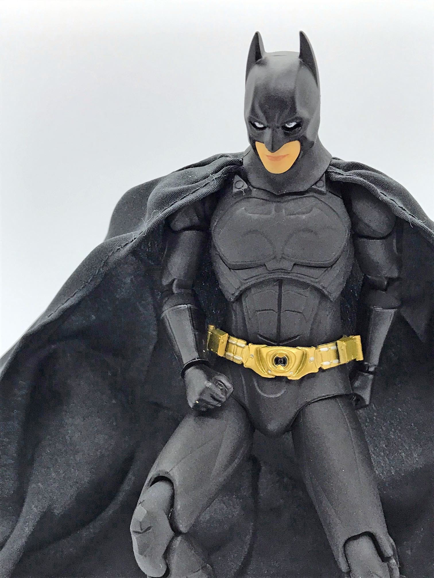 マフェックス バットマン（ビギンズスーツ）】: フィギュアヲタ最前線