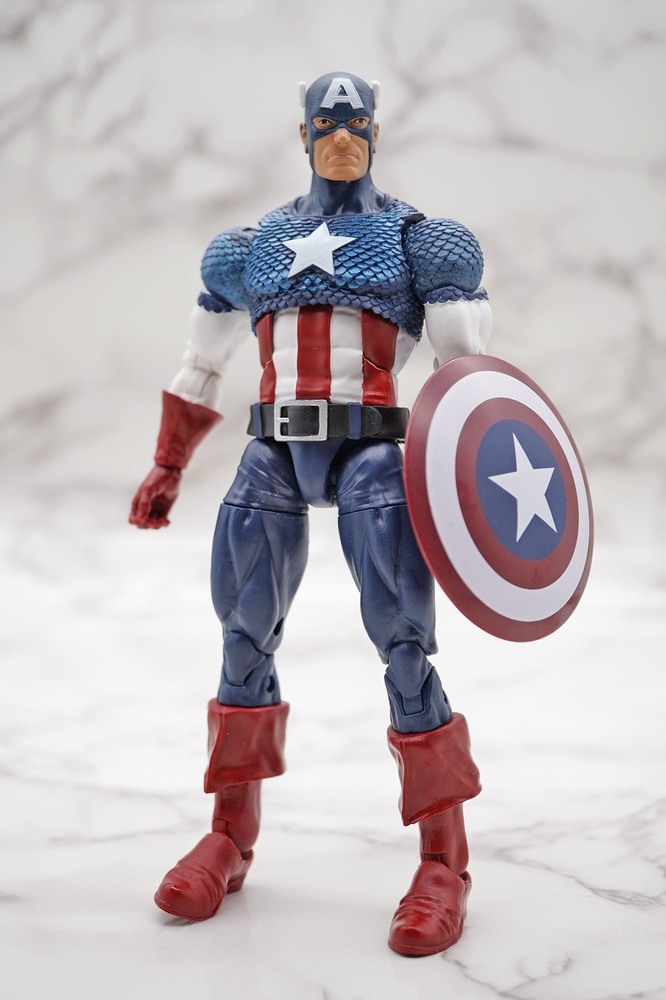 マーベルレジェンド　キャプテンアメリカ　withバイク　マーベル80周年記念 マーベルレジェンド キャプテン・アメリカ（80周年記念 WW2版＆バイク