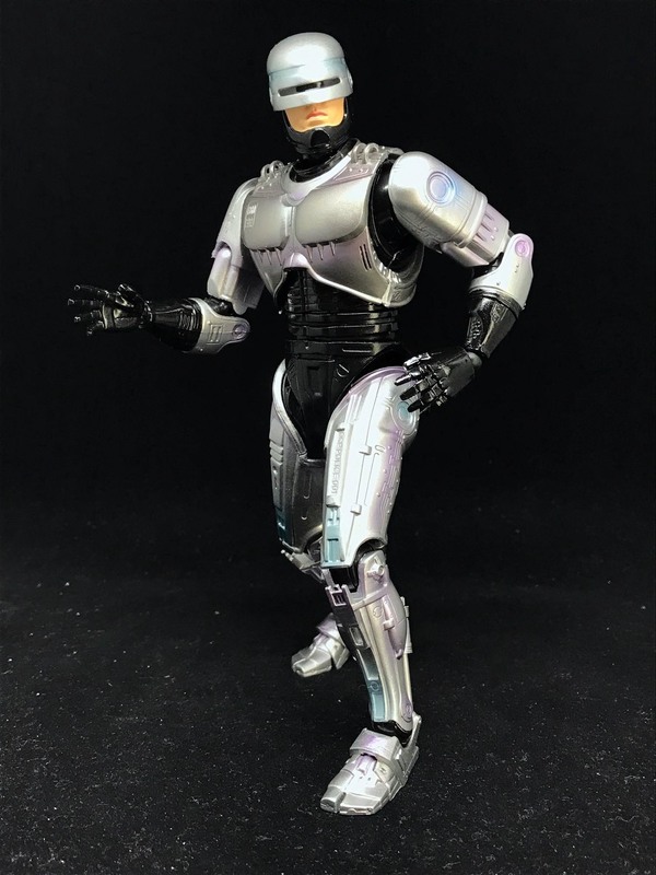 mrc012.jpg