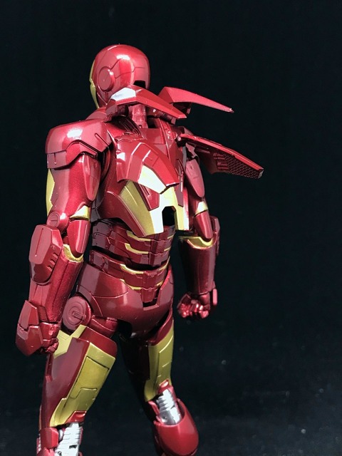 shfam7005.jpg