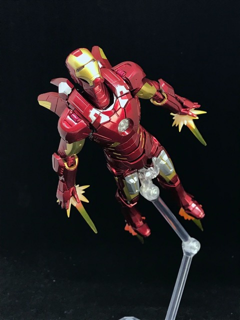 shfam7014.jpg